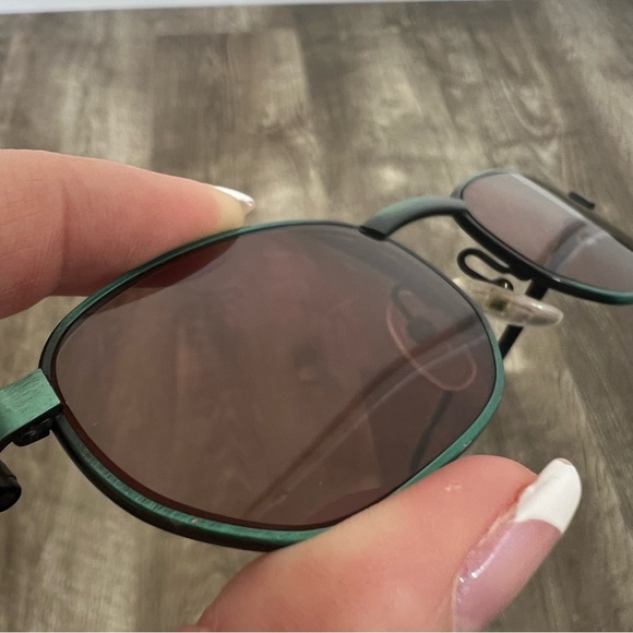 Alain Mikli Green Small Oval 90's Vintage Minimal Sunglasses - Picture 15 of 16